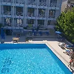 Selge Hotel 3*